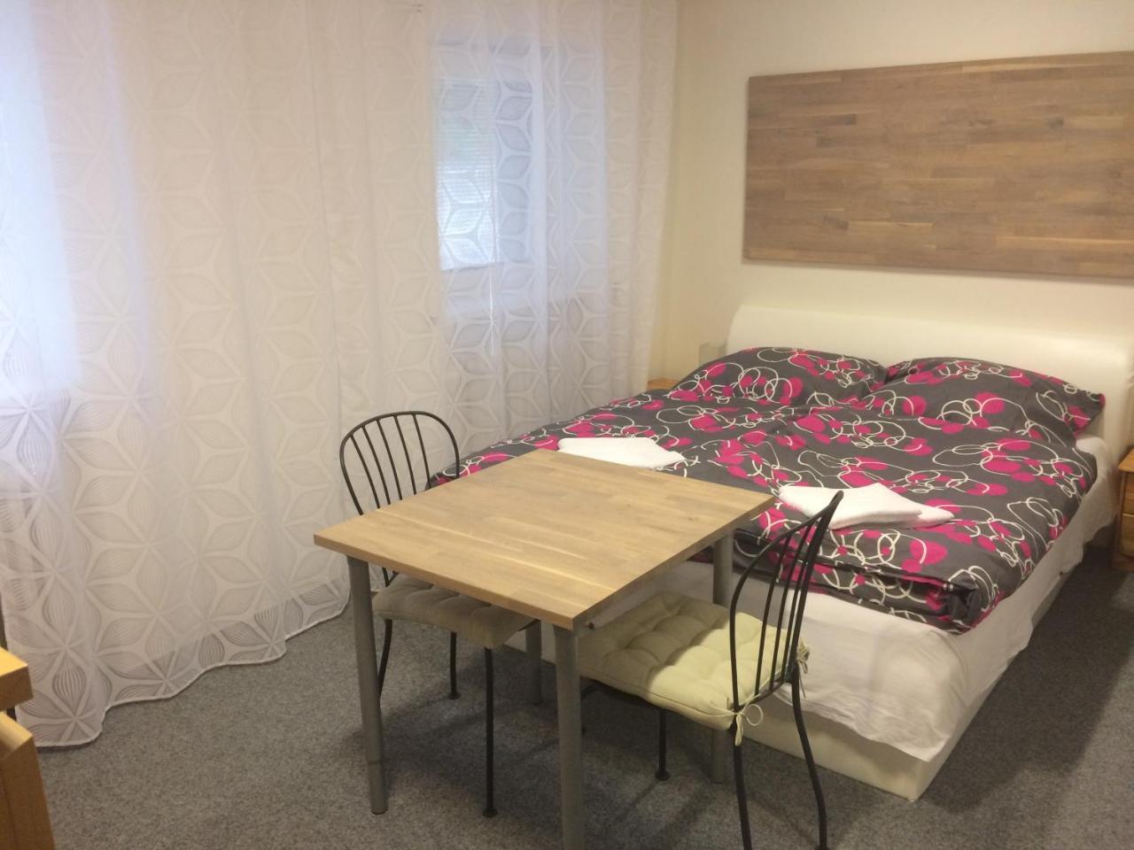 Apartman Brno Jelenice Exterior photo